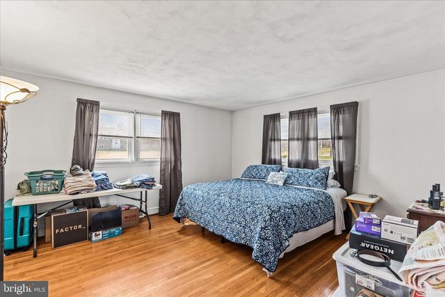 1885 ROOSEVELT AVE, York, PA 17408