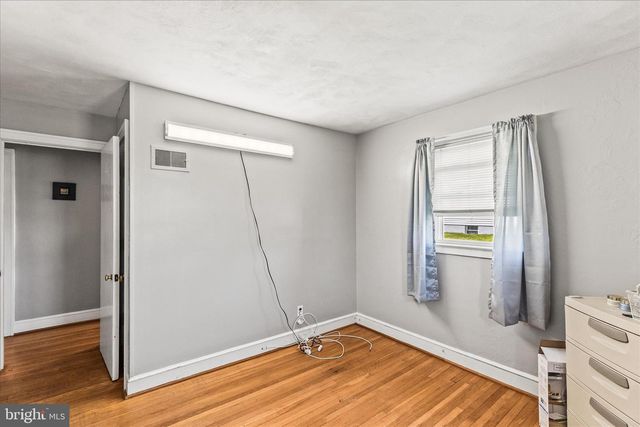 1885 ROOSEVELT AVE, York, PA 17408