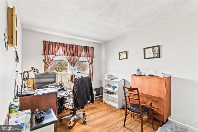 1885 ROOSEVELT AVE, York, PA 17408