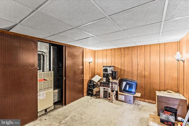 1885 ROOSEVELT AVE, York, PA 17408