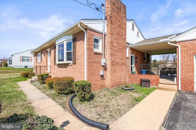 1885 ROOSEVELT AVE, York, PA 17408
