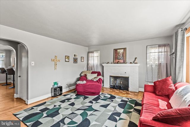 1885 ROOSEVELT AVE, York, PA 17408