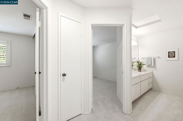 1167 Saint Matthew Pl 102, Concord, CA 94518