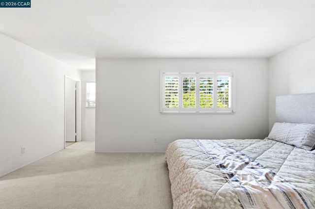 1167 Saint Matthew Pl 102, Concord, CA 94518