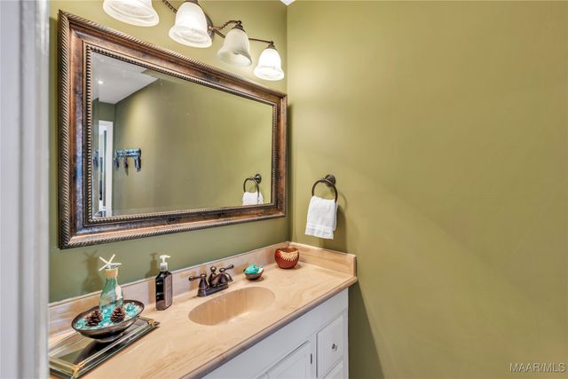 937 Ridgeland Farms Road, Montgomery, AL 36105