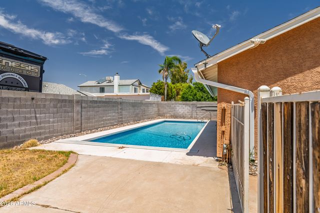 4928 E DARTMOUTH Street, Mesa, AZ 85205
