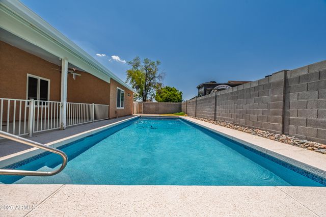 4928 E DARTMOUTH Street, Mesa, AZ 85205