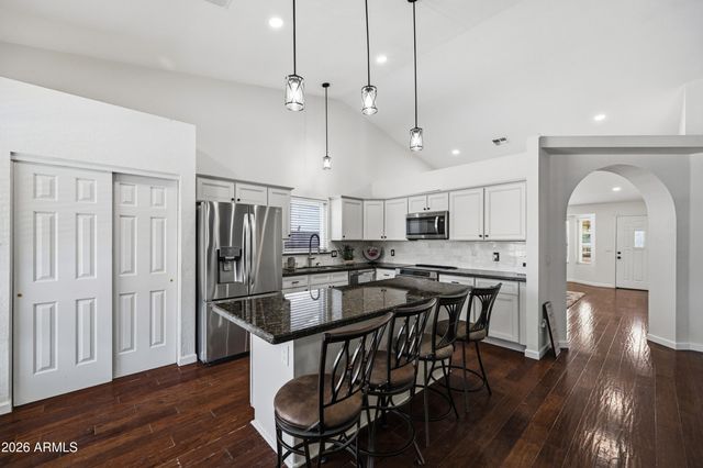 4928 E DARTMOUTH Street, Mesa, AZ 85205