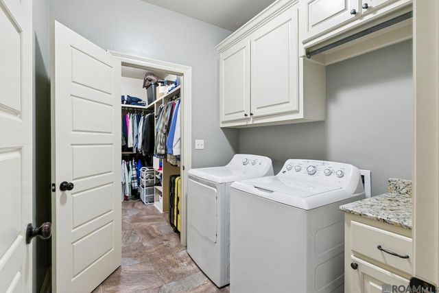 16929 Bentons Ferry Ave, Greenwell Springs, LA 70739