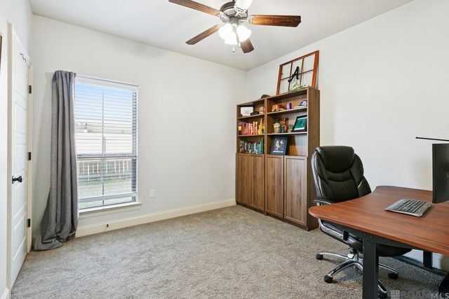 16929 Bentons Ferry Ave, Greenwell Springs, LA 70739