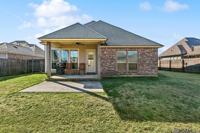 16929 Bentons Ferry Ave, Greenwell Springs, LA 70739