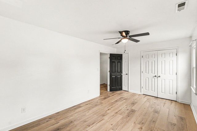 3195 Aqueduct Drive, Lexington, KY 40517