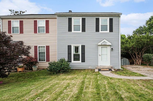 3195 Aqueduct Drive, Lexington, KY 40517