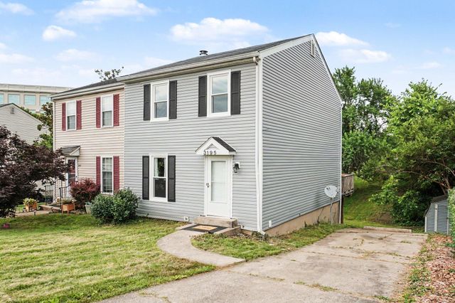 3195 Aqueduct Drive, Lexington, KY 40517