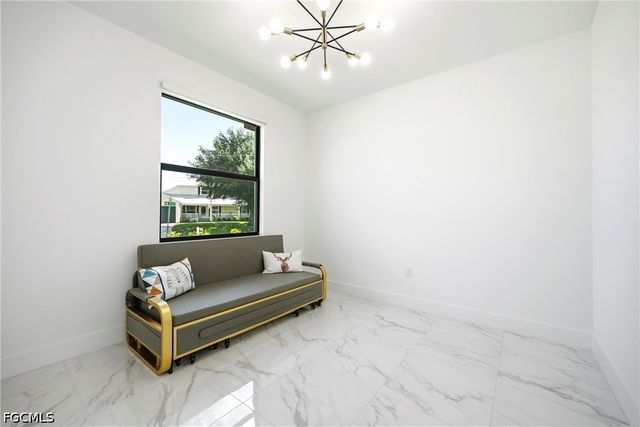 310 NW 14th ST, Cape Coral, FL 33993