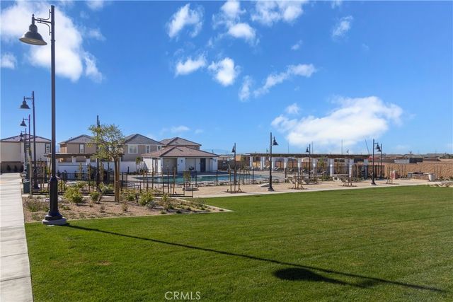 16524 Stone Pine Lane, Fontana, CA 92336