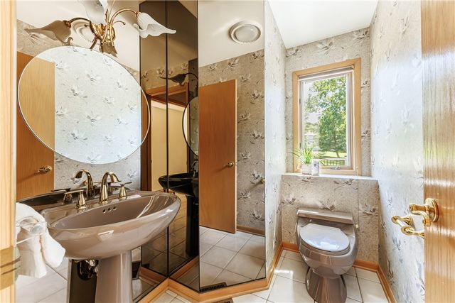61 Sutton Point, Pittsford, NY 14534
