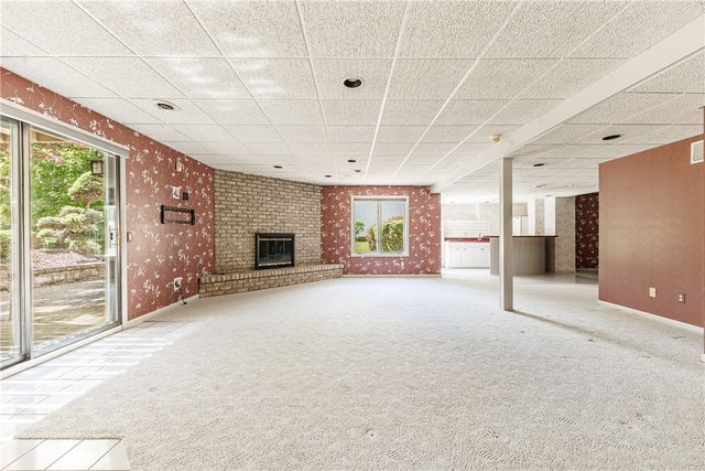 61 Sutton Point, Pittsford, NY 14534