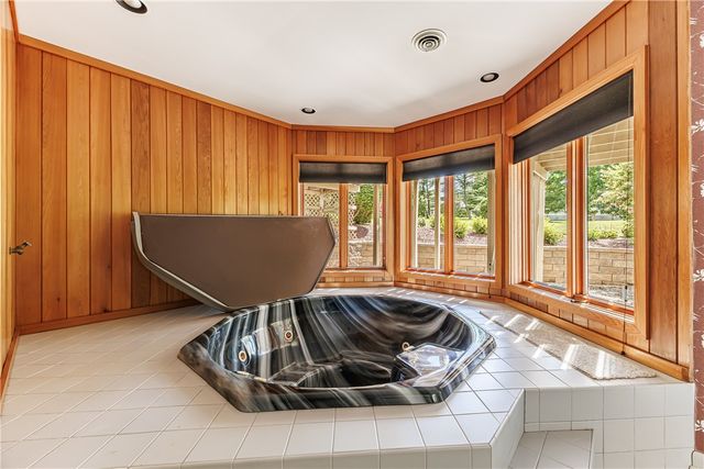 61 Sutton Point, Pittsford, NY 14534