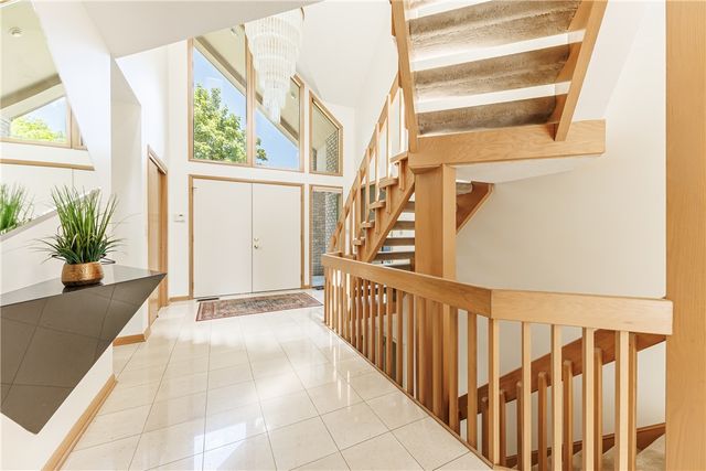 61 Sutton Point, Pittsford, NY 14534
