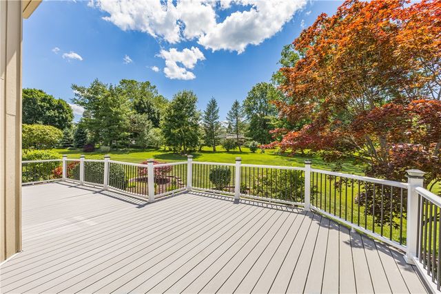 61 Sutton Point, Pittsford, NY 14534