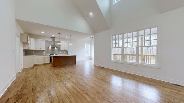 1414 Rooster Ridge Rd, Pleasant View, TN 37146