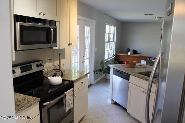 6215 LEEWARD Court, Fleming Island, FL 32003