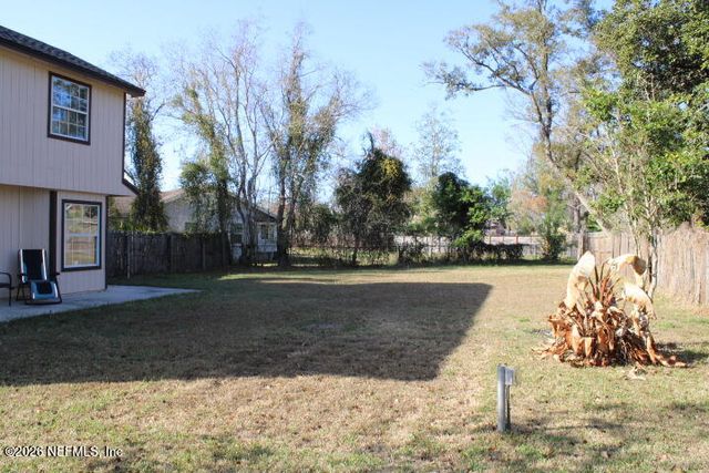 6215 LEEWARD Court, Fleming Island, FL 32003