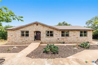 30 Pecan Branch 2, Florence, TX 76527
