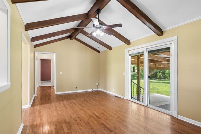 121 Bostring Dr, Hendersonville, TN 37075