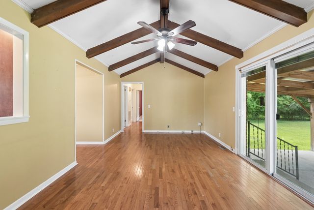 121 Bostring Dr, Hendersonville, TN 37075