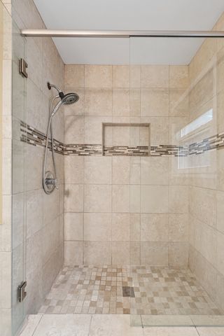 121 Bostring Dr, Hendersonville, TN 37075