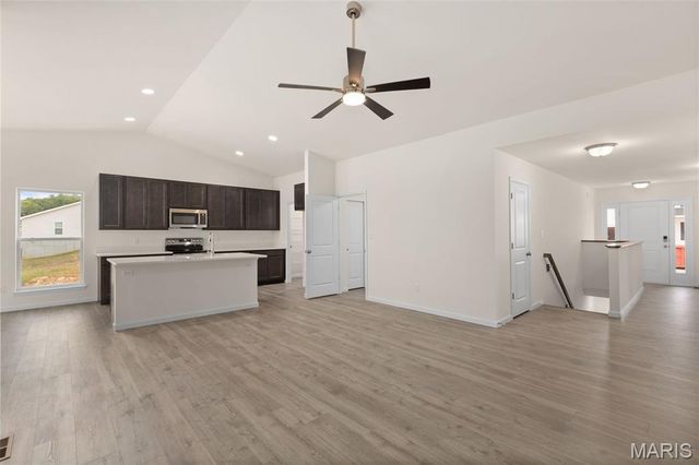 3819 Sonora Stone Drive, Florissant, MO 63031