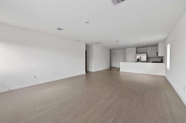 3302 Hereford Drive, Rosenberg, TX 77471