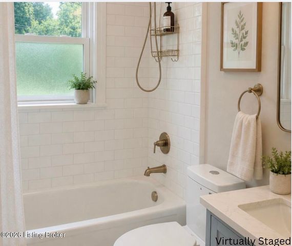 1908 Farrington Dr, Louisville, KY 40216