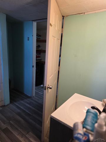 1711 S Poseyville Road, Ingersoll Twp, MI 48640