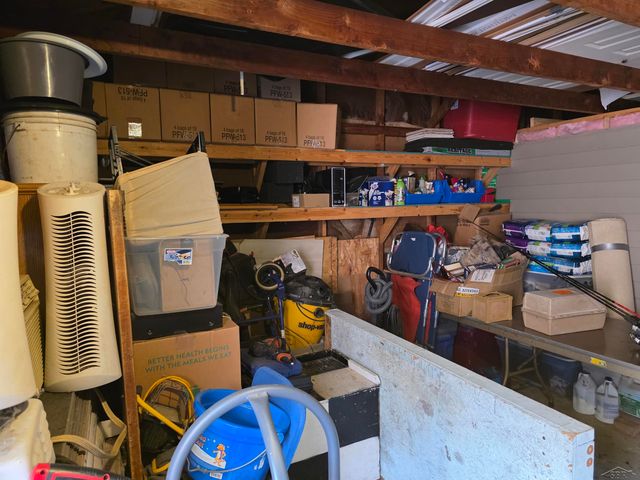 1711 S Poseyville Road, Ingersoll Twp, MI 48640