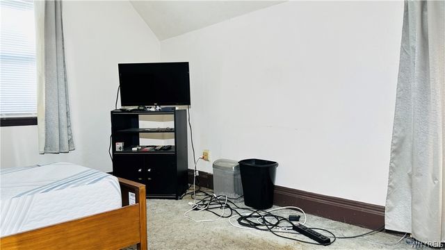 727 19th Street, Niagara Falls, NY 14301