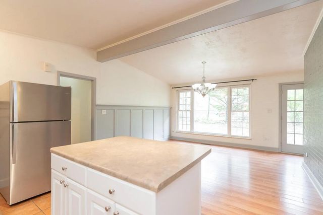 203 Hathaway Drive, Signal Mountain, TN 37377