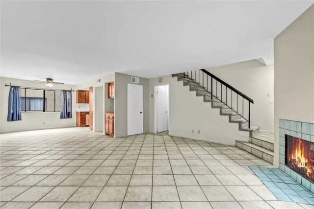 8750 Kester 31, Panorama City, CA 91402