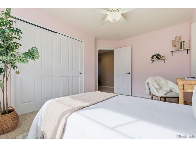 5301 Fullerton Cir, Highlands Ranch, CO 80130