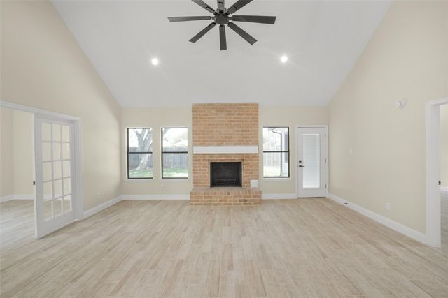 2126 Windmill Drive, Richmond, TX 77406