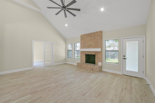 2126 Windmill Drive, Richmond, TX 77406