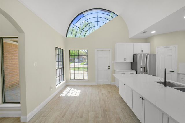 2126 Windmill Drive, Richmond, TX 77406