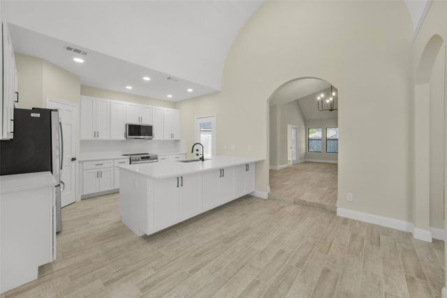 2126 Windmill Drive, Richmond, TX 77406