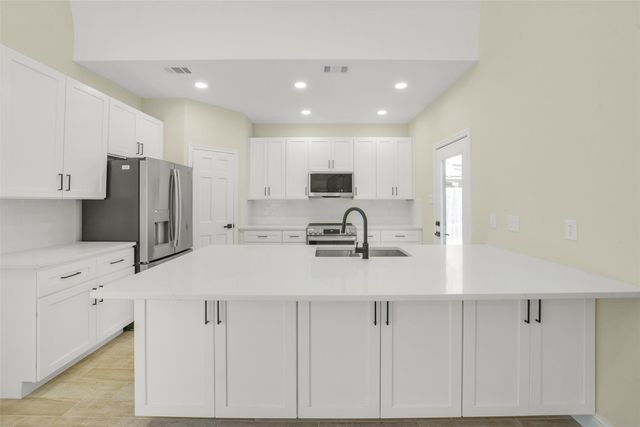2126 Windmill Drive, Richmond, TX 77406