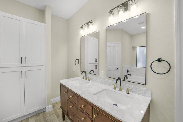 2126 Windmill Drive, Richmond, TX 77406