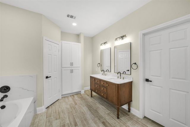 2126 Windmill Drive, Richmond, TX 77406