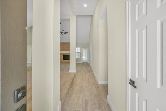 2126 Windmill Drive, Richmond, TX 77406