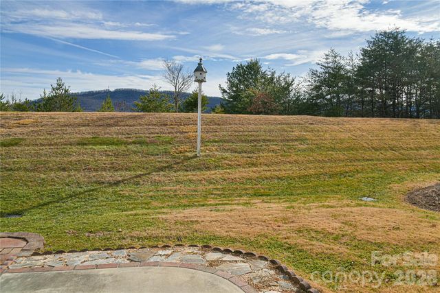 4 Heather Way B, Candler, NC 28715